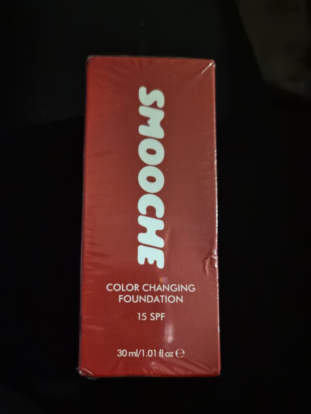Smooche Color Changing Foundation SPF 15 30ml/1.01oz NIB